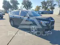 2022 GMC TERRAIN photo