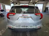 2022 GMC TERRAIN photo