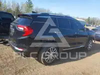 2022 GMC TERRAIN photo