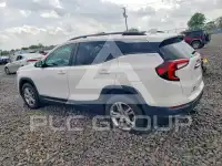 2022 GMC TERRAIN photo