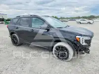 2022 GMC TERRAIN photo