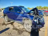 2022 GMC TERRAIN photo