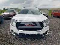 2022 GMC TERRAIN photo