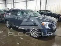 2022 GMC TERRAIN photo