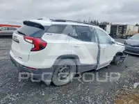 2022 GMC TERRAIN photo