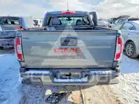 2022 GMC CANYON photo