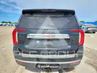 2022 GMC YUKON фото