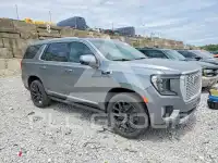 2022 GMC YUKON фото