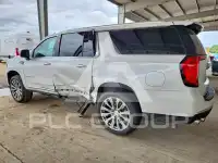 2022 GMC YUKON фото
