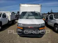 2022 GMC Savana фото