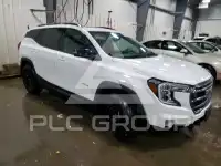 2022 GMC TERRAIN photo