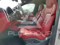 2022 Porsche Cayenne photo