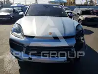 2022 Porsche Cayenne photo