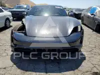 2022 Porsche Taycan photo