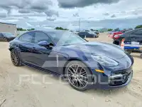 2022 Porsche Panamera photo