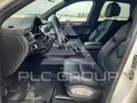 2022 Porsche MACAN photo
