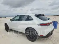 2022 Porsche MACAN photo