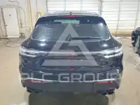 2022 Porsche MACAN photo