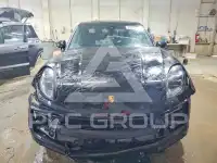 2022 Porsche MACAN photo