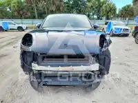 2022 Porsche MACAN photo