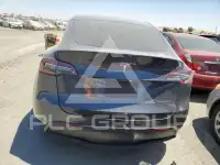 2022 Tesla Model Y photo