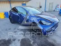 2022 Tesla Model Y фото