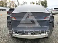 2022 Tesla Model Y фото