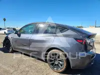 2022 Tesla Model Y photo