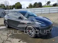 2022 Tesla Model Y фото