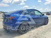 2022 Tesla Model Y photo