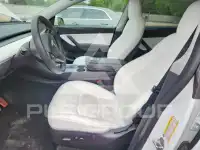 2022 Tesla Model Y фото