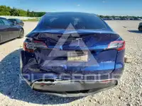 2022 Tesla Model Y photo