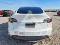 2022 Tesla Model Y фото