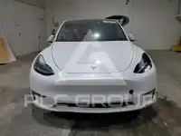 2022 Tesla Model Y фото
