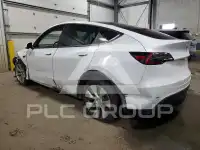 2022 Tesla Model Y photo