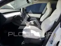 2022 Tesla Model Y фото