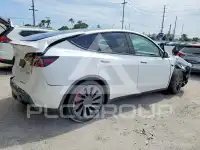 2022 Tesla Model Y photo