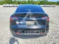 2022 Tesla Model Y фото