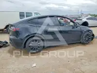 2022 Tesla Model Y photo