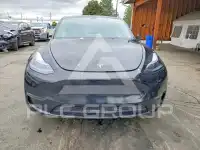 2022 Tesla Model Y фото