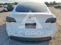 2022 Tesla Model Y фото