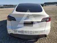 2022 Tesla Model Y фото