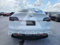 2022 Tesla Model Y фото