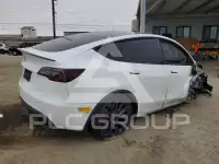 2022 Tesla Model Y фото
