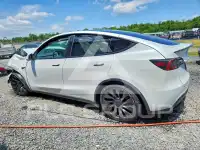 2022 Tesla Model Y фото