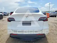 2022 Tesla Model Y photo