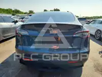 2022 Tesla Model Y фото