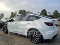 2022 Tesla Model Y фото