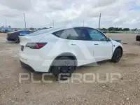 2022 Tesla Model Y фото