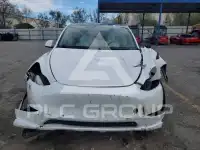 2022 Tesla Model Y фото